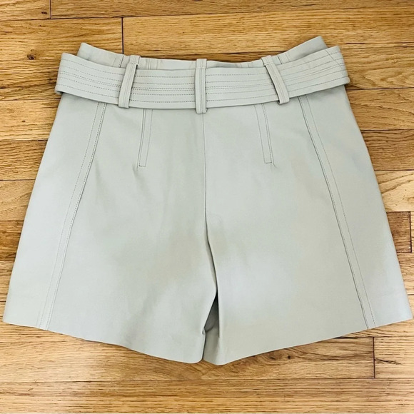 Vince Stitched Belt Leather Shorts in light dove - Picture 6 of 7
